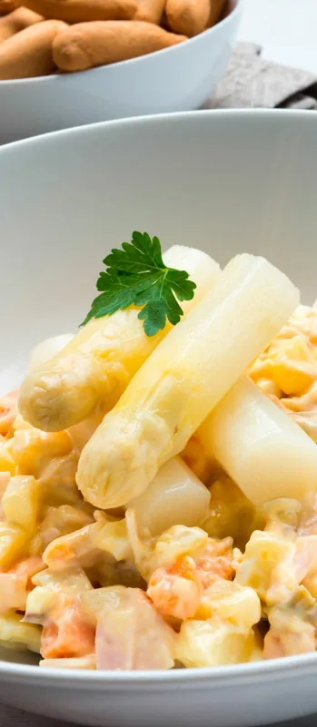 ENSALADILLA DE ESPÁRRAGOS Y PAVO