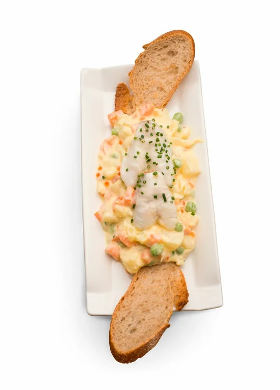 ENSALADILLA DE BACALAO