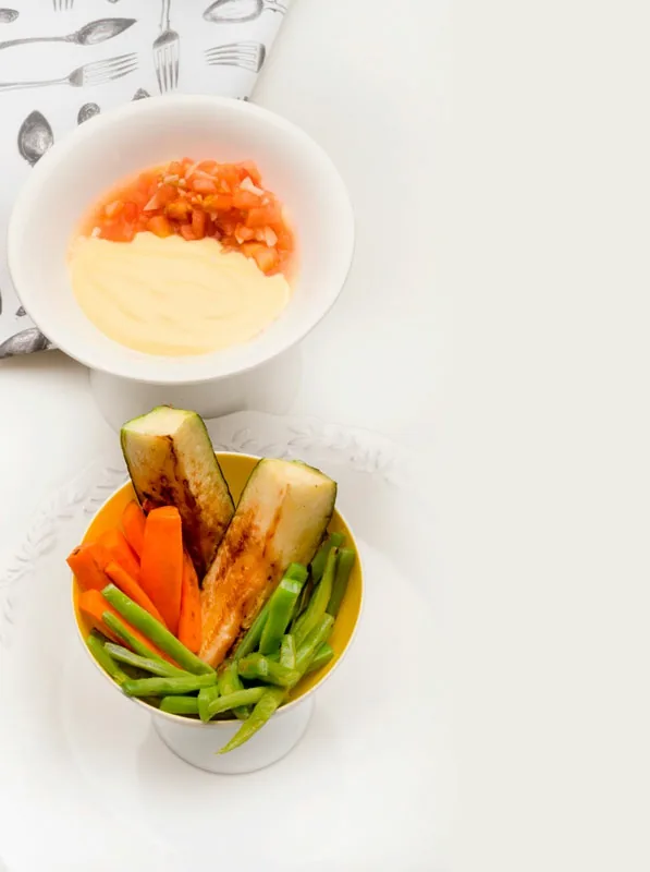 VERDURAS A LA PLANCHA DOS SALSAS