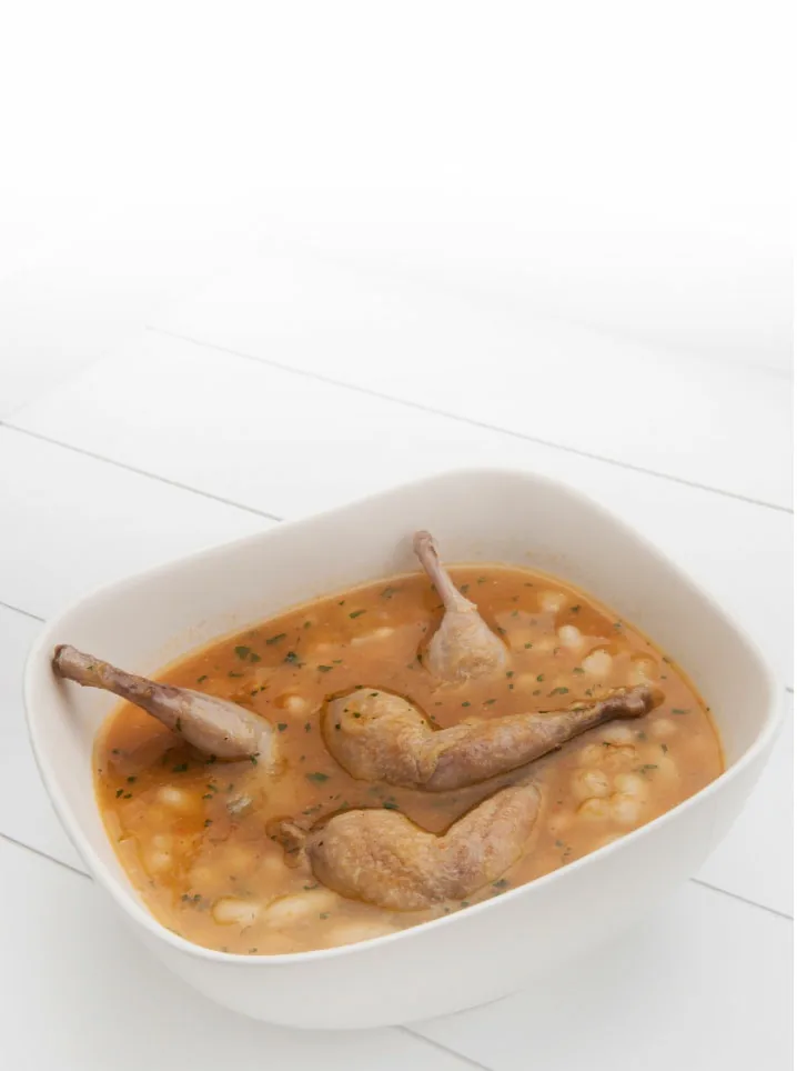 POCHAS CON MUSLOS DE CODORNIZ