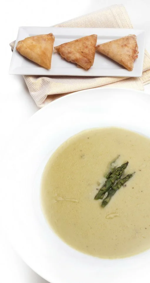 CREMA DE PATATA AL PIMENTÓN CON COSTILLA DE CERDO ASADA