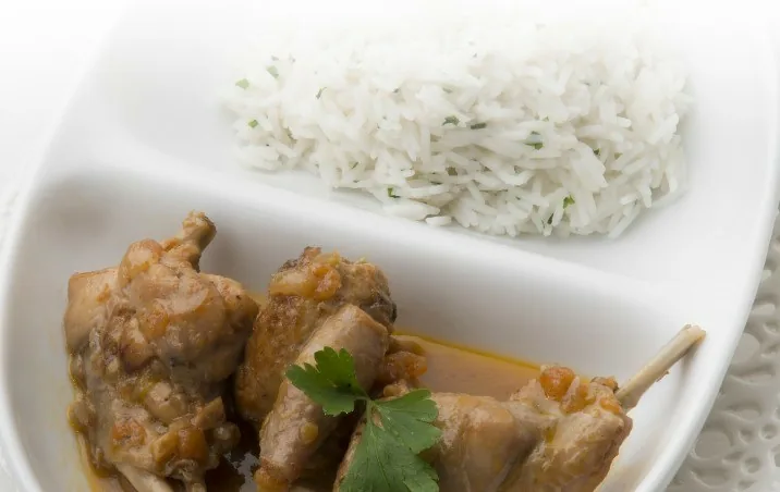 CONEJO EN SALSA AGRIDULCE
