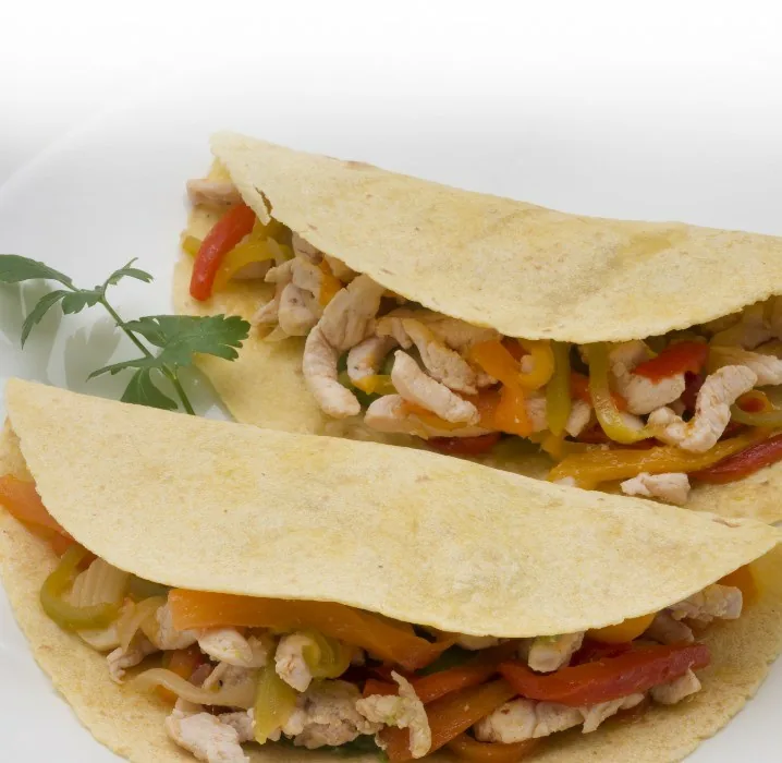 FAJITAS DE POLLO Y VERDURAS