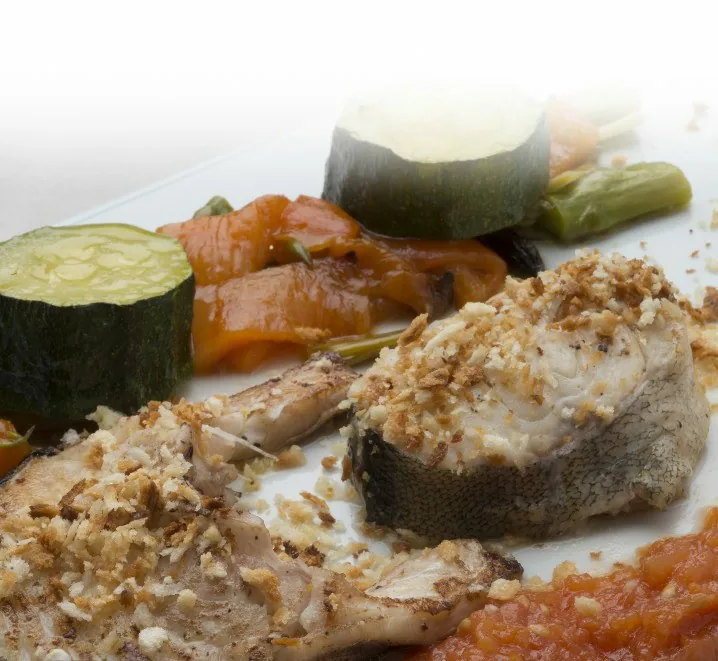 BACALAO FRESCO CON HORTALIZAS ASADAS