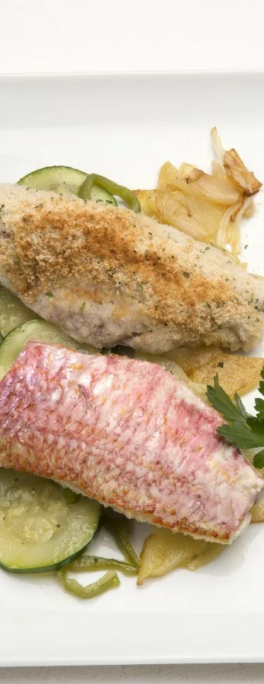 SALMONETES AL HORNO CON CALABACÍN