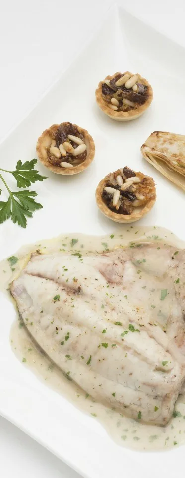 SARGO CON TARTALETAS DE OTOÑO