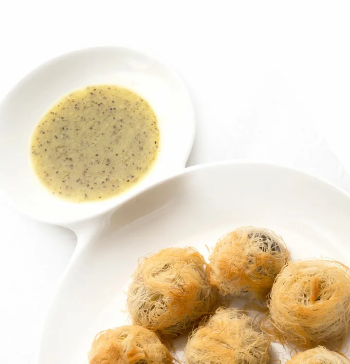 HIGOS CON CHOCOLATE Y PASTA KATAIFI