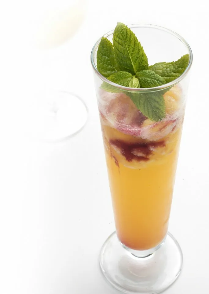 SORBETE DE PIÑA CON SIROPE DE GRANADA